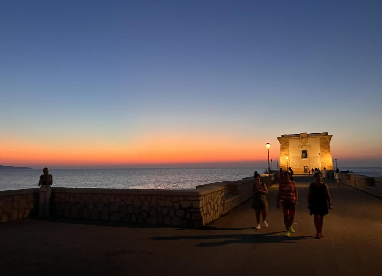 Attico Vista Mare Trapani Exterior foto